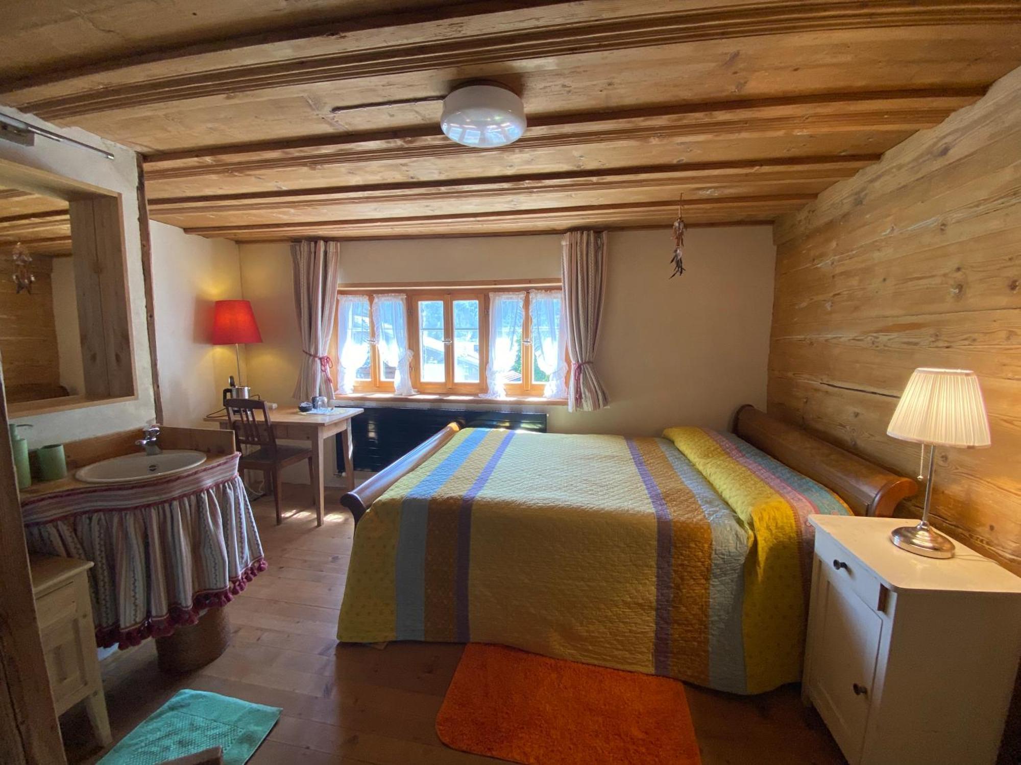 Bed and Breakfast Casa Vegana Trun Zewnętrze zdjęcie