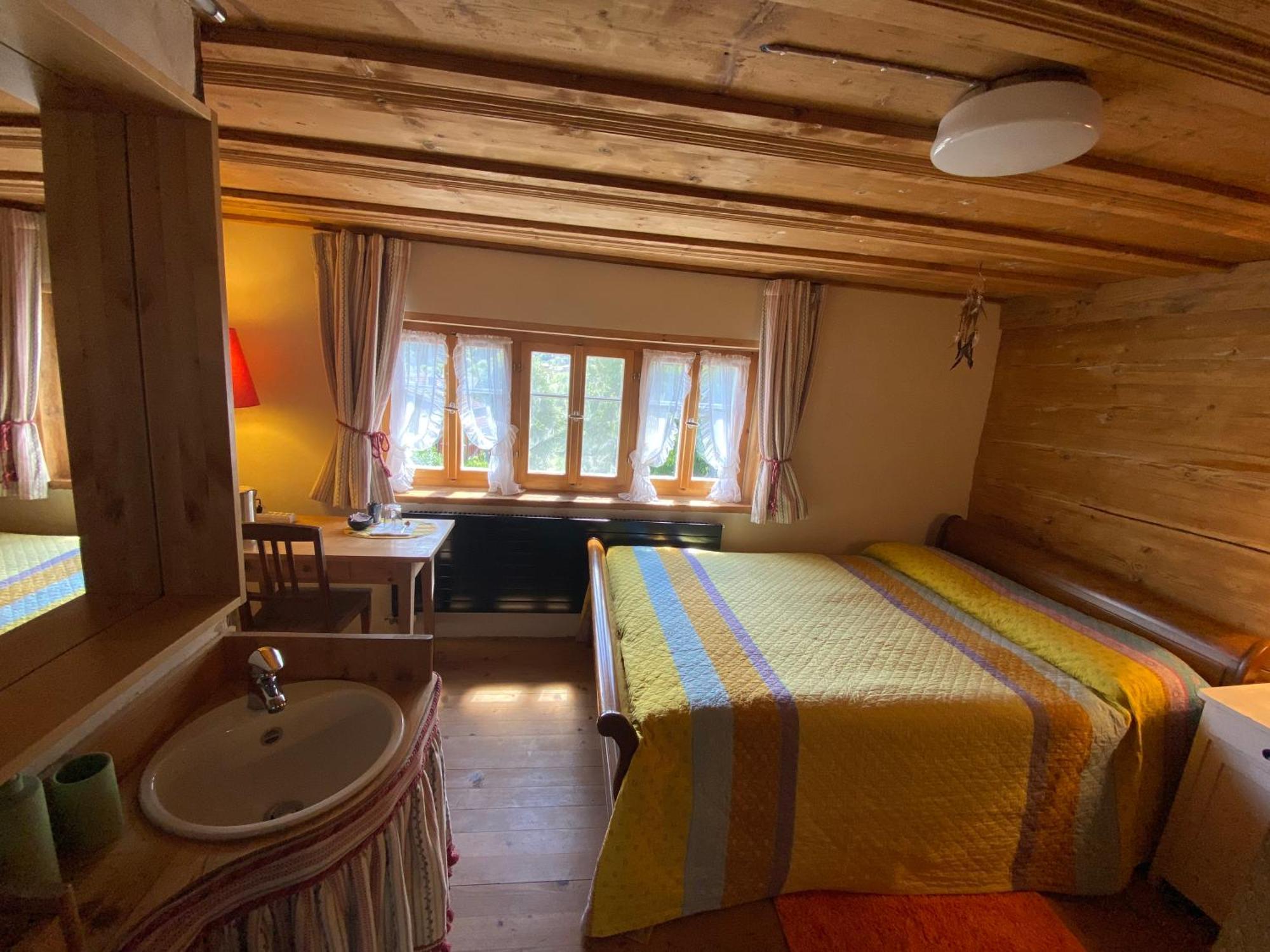 Bed and Breakfast Casa Vegana Trun Zewnętrze zdjęcie